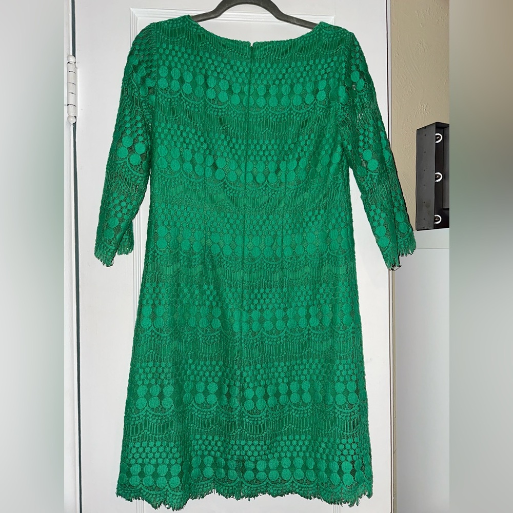 Cuter spring or summer dress. Just add belt! - Picture 2 of 3